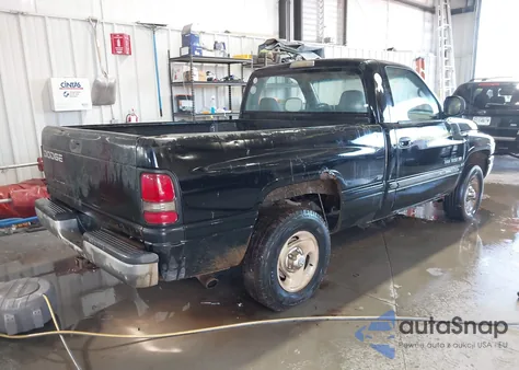 2001 Dodge Ram 1500 St z USA, uszkodzony, nr VIN 1B7HC16Y71S321472